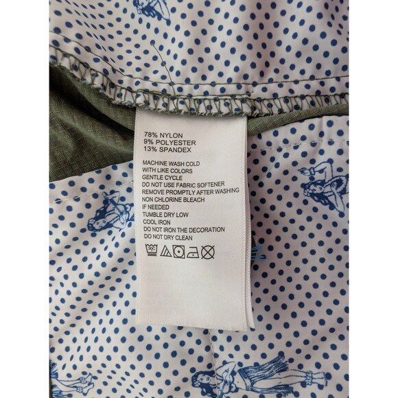 Tommy Bahama Mens Green Chino Shorts Sz 36 Performance Stretch Golf - Picture 7 of 7